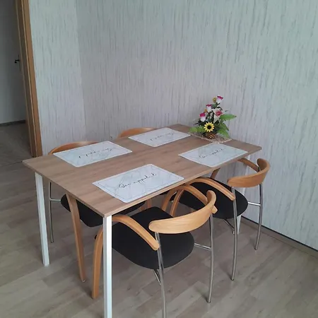 1 Zi, Mit Kueche Und Bad